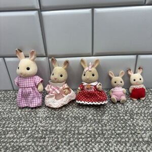Calico Critters Sylvanian Families Chocolate Rabbits‎ Set Of 5 Epoch Dolls